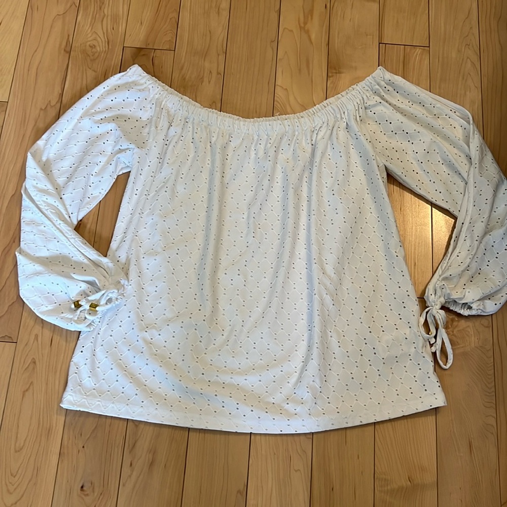 White eyelet off shoulder shirt NWOT